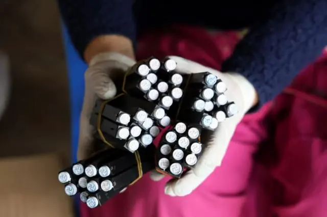 निर्वाचनमा मत दिन प्रयोग गरिने स्वस्तिक छाप