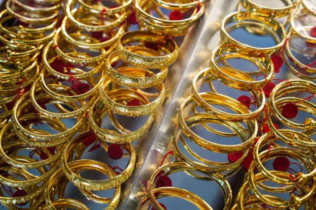 सोने के आभूषण