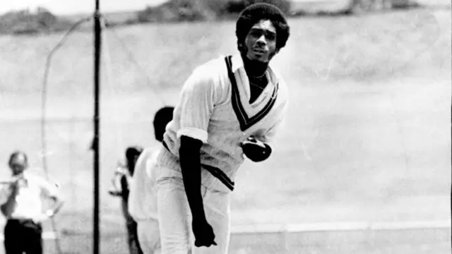 माइकल होल्डिंग