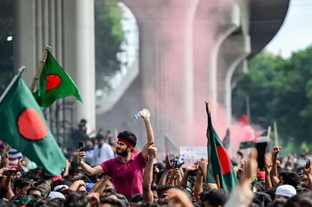 গত বছর অগাস্টে আন্দোলনের মুখে পতন হয়েছিলো শেখ হাসিনা সরকারের