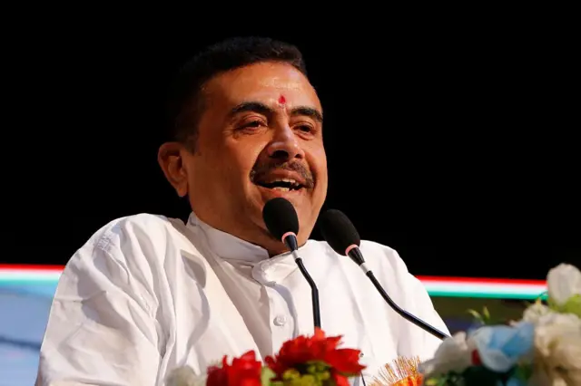 ক্ষমতায় আসার পর প্রশাসনিক স্তরে একাধিক সিদ্ধান্ত নিয়েছেন পশ্চিমবঙ্গের মুখ্যমন্ত্রী শুভেন্দু অধিকারীর সরকার