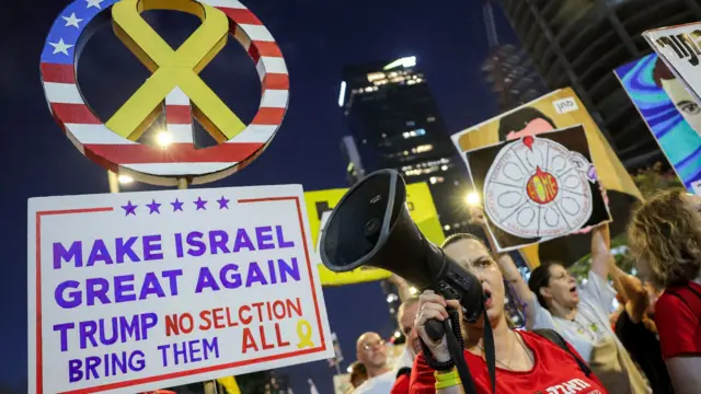 Porodice talaca Hamasa redovno organizuju proteste, poput ovog 5. jula u Tel Avivu