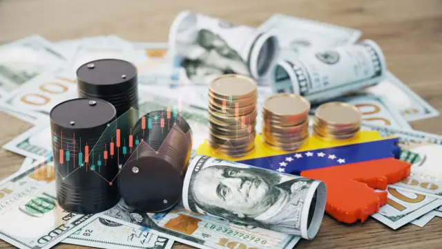 صورة تعبيرية للعملات والنفط