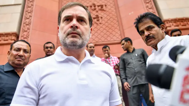 राहुल गांधी