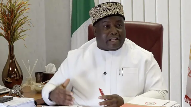 Sinetọ Ifeanyi Ubah