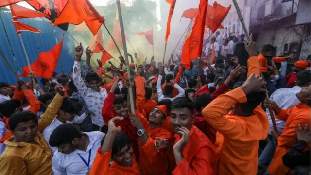 પ્રતીકાત્મક તસવીર