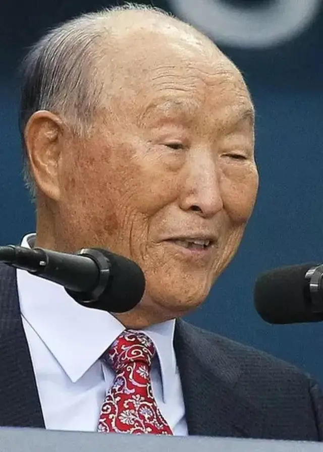 Sun Myung Moon, est décédé en 2012 à l'âge de 92 ans