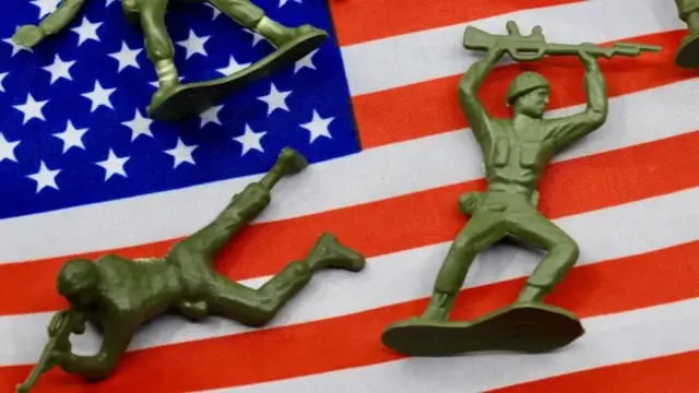 બીબીસી ગુજરાતી, ગુજરાત, અમેરિકા, યુએસએ, ડોનાલ્ડ ટ્રમ્પ, ઇમિગ્રેશન