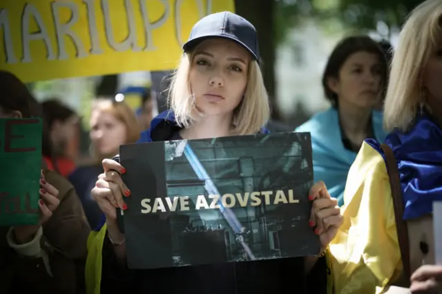 Акыркы мезгилде “Азовсталь” коргоочуларын аман куткарып калуу чакырыктары көп чыгып жатат.