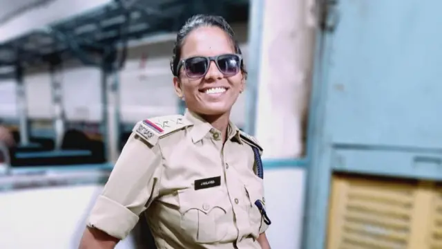 காவல் அதிகாரியாக ஓராண்டு காலம் ஏமாற்றி வந்தவர் கைது செய்யப்பட்டது எப்படி?