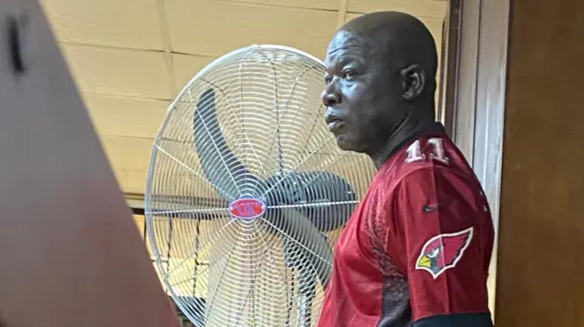 Police officer Vandi Drambi