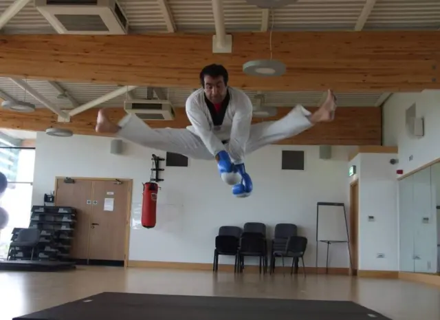 میوند بنايي د تمرین پر مهال / ۱۳۹۲لمریز کال، ایرلنډ