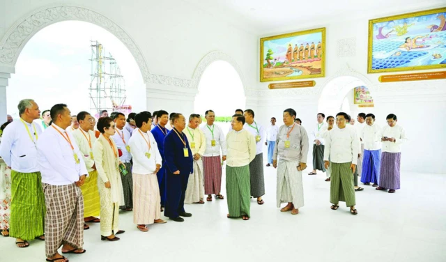 စစ်ကောင်စီ ဥက္ကဋ္ဌ တည်တဲ့ ဘုရားကို လုပ်ငန်းရှင်တွေ အလှူငွေပေးအပ်၊  တစ်မနက်အတွင်း ကျပ် ၁၆ ဘီလီယံကျော် ရရှိ