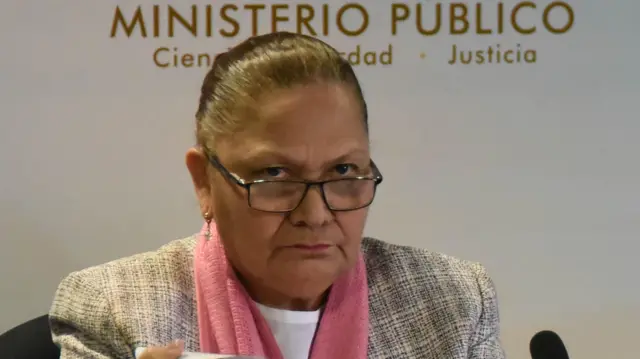 Guatemala: Consuelo Porras, la polémica fiscal general a la que Bernardo Arévalo acusa de orquestar un "golpe de Estado" para evitar que asuma la presidencia - BBC News Mundo