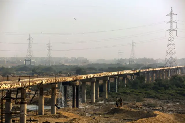 پانی کی کمی سے جنم لینے والے مسائل