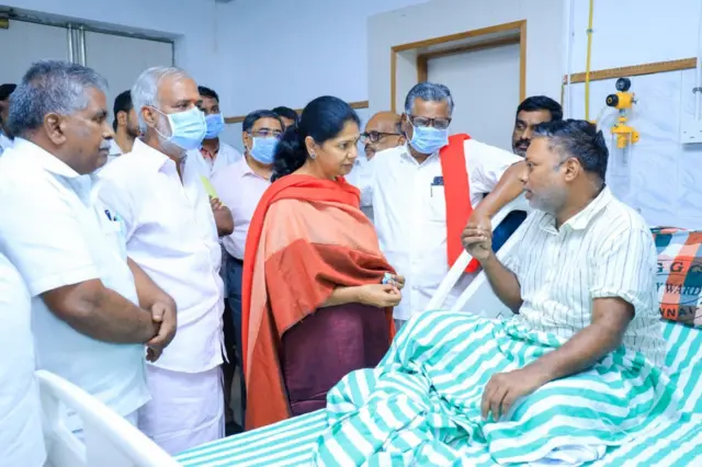 சசிகாந்த் செந்திலை மருத்துவமனையில் சந்தித்த திமுக எம்.பி. கனிமொழி