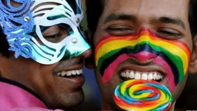 સમલૈંગિકતા, ગુજરાત, ગુજરાતી, બંગાળી, સેક્સ, સમાજ, એલજીબીટીક્યૂ, ગે, બીબીસી ગુજરાતી, બે પુરુષોની પ્રેમકહાણી, પ્રેમકહાણી, વેલેન્ટાઇન દિવસ