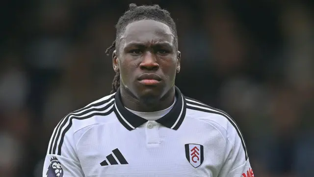 Ɗanwasan Fulham da Najeriya Calvin Bassey ne kan gaba wajen hana abokan hamayya sakat a da'irar yadi na 18 