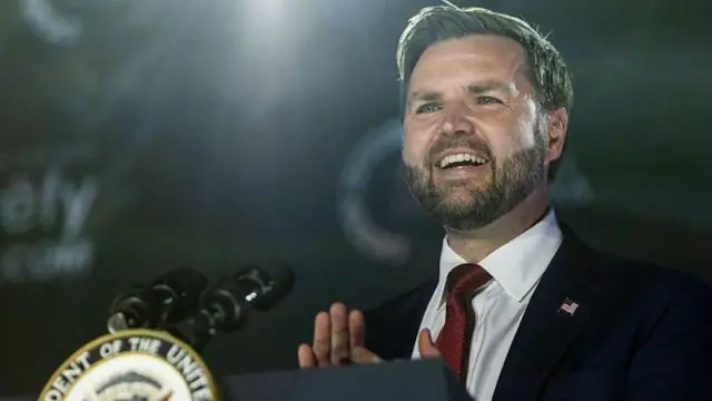 वेन्स असं म्हणाले की, जेव्हा ते उषा यांना भेटले तेव्हा ते स्वतःला नास्तिक मानत असत.