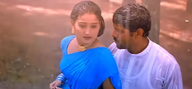 தில் படத்தில் இடம்பெற்ற உன் சமையல் அறையில் பாடல்