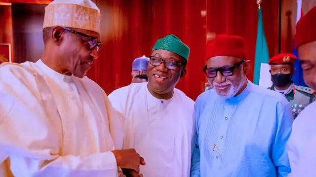 Aworan aarẹ Buhari ati awọn Gomina APC kan nibi ipade 