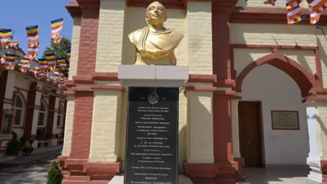 புத்தகயா கோவில், இந்து - பௌத்தர்