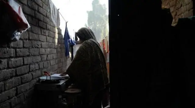 నేరాలు, దిల్లీ, పెళ్లి, కాల్పులు, నకిలీ డబ్బు, సీఐఎస్ఎఫ్