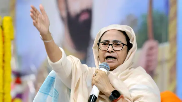 ममता बनर्जी 