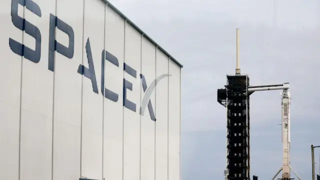 स्पेसएक्स
