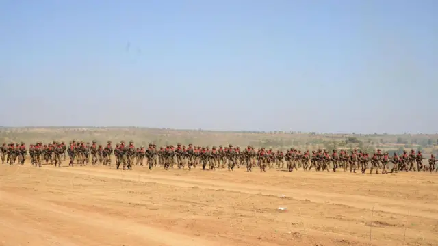 ၂၀၁၉ ဇန်နဝါရီ က "ဘုရင့်နောင်"ခေါင်းစဥ်နဲ့ မိတ္ထီလာ(မုန်တိုင်) မှာ လုပ်ခဲ့တဲ့ တပ်မတော် ကြည်းနဲ့လေ ပူးပေါင်းစစ်ဆင်ရေး