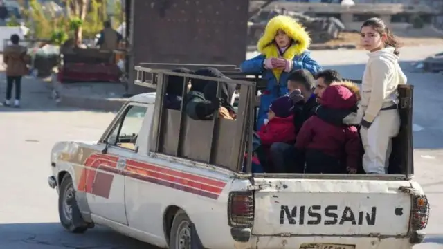 Raia wakimbia Aleppo baada ya Hayat Tahrir al-Sham kudhibiti jiji hilo