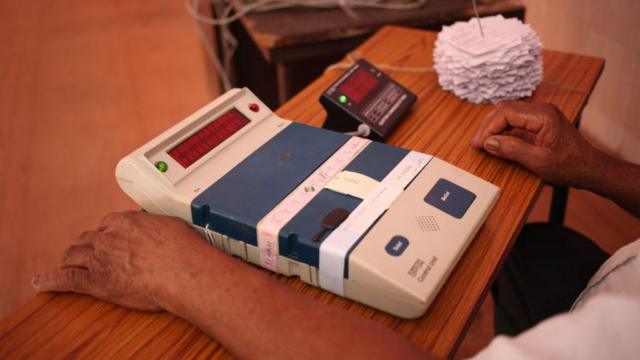 மின்னணு வாக்குப்பதிவு இயந்திரங்களின் நம்பகத்தன்மை