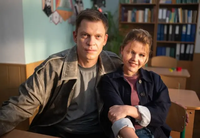 актори фільму Батьківські збори - Андрій Ісаєнко, Лілія Цвєлікова