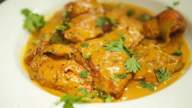 కోడి, చరిత్ర, సంక్రాంతి, కోడి పందేలు, కుక్కుట శాస్త్రం, భారత్, కోళ్లు
