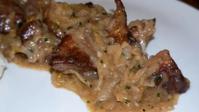 कलेजो पकाएर बनाइएको परिकार