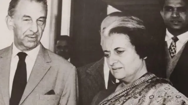 जेआरडी टाटा यांनी आणीबाणीचं समर्थन केलं होतं. 