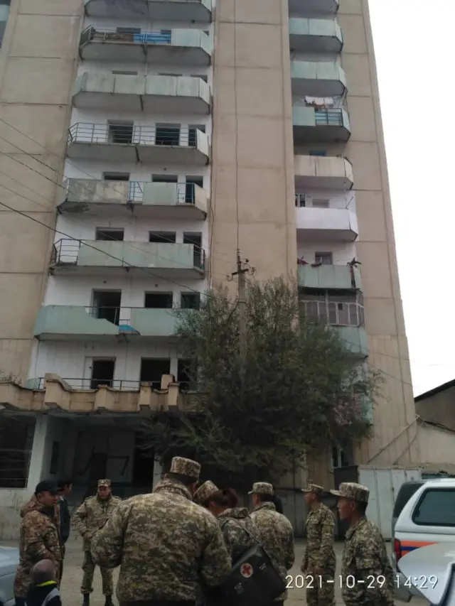 Окуя Ош шаарындагы Джим көчөсүндөгү ушул үйдө болду