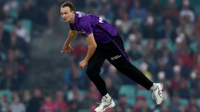 स्टीव्हन स्मिथ, जोएल पॅरिस, बिग बॅश लीग