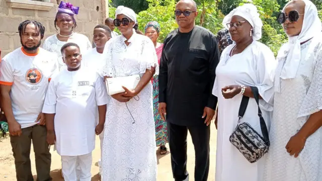 Ndị ezinaụlọ Mr. Ibu na Peter Obi