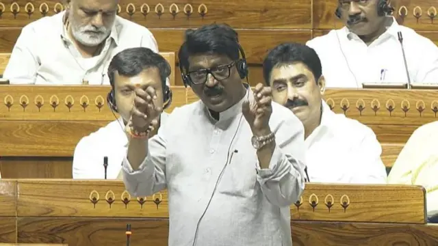 అరవింద్ సావంత్, శివసేన (యూబీటీ) ఎంపీ