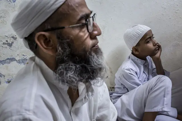 બીબીસી ગુજરાતી, ગુજરાત, 1995ની ગુજરાત વિધાનસભાની ચૂંટણી, ગુજરાત વિધાનસભાની ચૂંટણી, નરેન્દ્ર મોદી, કેશુભાઈ પટેલ, કૉંગ્રેસ, હિંદુત્વનો એજન્ડા