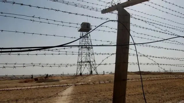 Тожикистон-Афғонистон чегараси