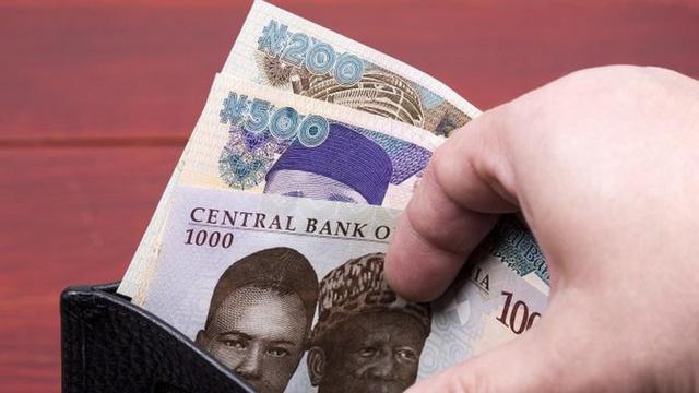 Current 1000 and 500 naira notes for 2022