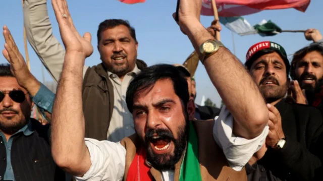 పాకిస్తాన్ ఎన్నికలు 