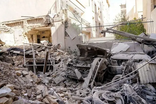 બીબીસી ગુજરાતી અમેરિકા ઇઝરાયલ ઈરાન આયાતુલ્લાખ ખામેનેઈ મધ્ય પૂર્વ તેહરાન