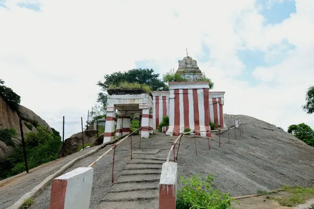 সিনেমাটির শুটিং হয়েছিল যে রামনগরম গ্রামে