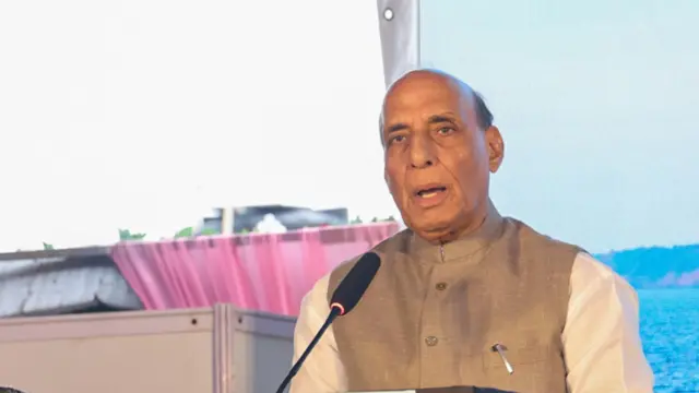 ভারতের প্রতিরক্ষামন্ত্রী রাজনাথ সিং