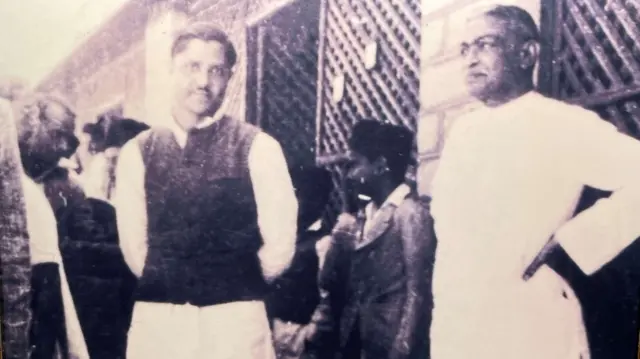 ராஜ்கோட் சத்தியாகிரகம், வல்லபாய் படேல், மகாத்மா காந்தி