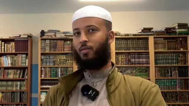 Mubaarak Ceydiid muddo 10 sano ayuu bare ka yahay macadka ku yaalla masaajidka ee luqadda carabiga