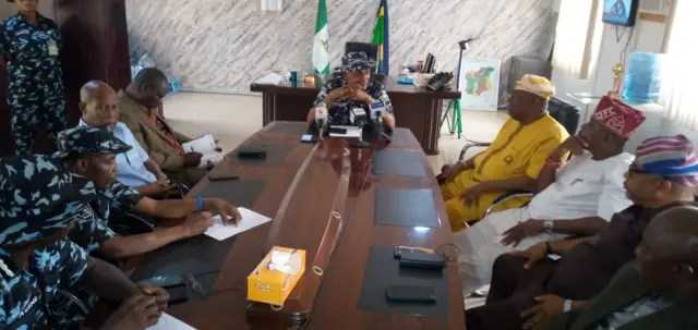 Kọmiṣọna Ọlọpaa Osun Osun ṣepade pélu awọn aṣoju ẹgbẹ oṣelu kọọkan